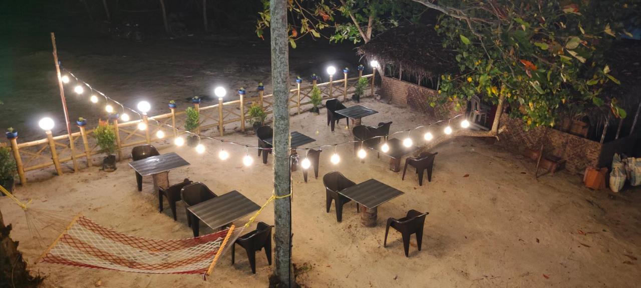Marari Blue Whale Beach House アーラップーザ県 エクステリア 写真