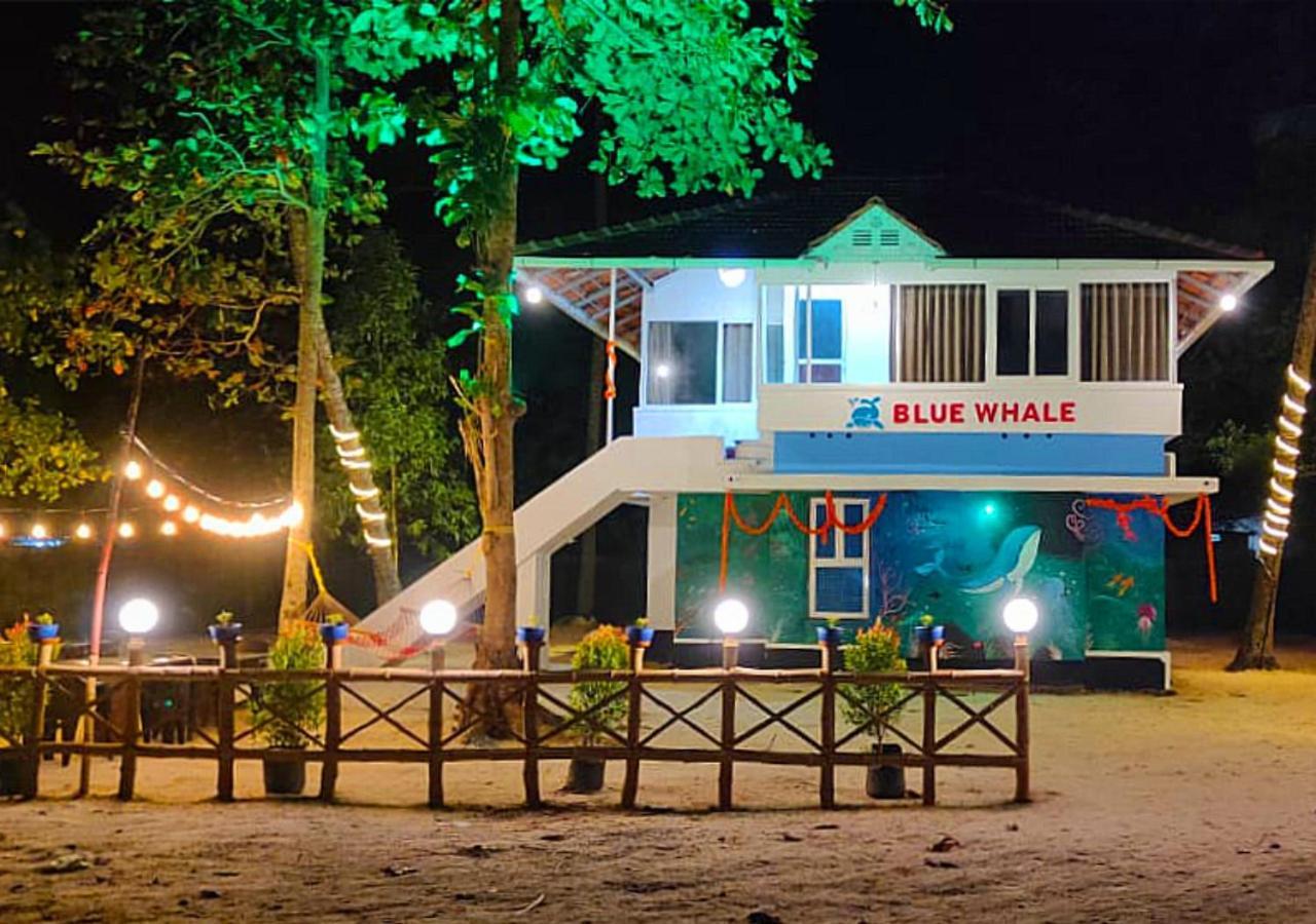 Marari Blue Whale Beach House アーラップーザ県 エクステリア 写真